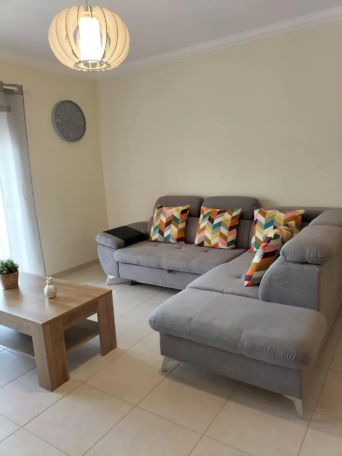Apartment T2 Infante Moderno Wi-Fi Garagem 50 M Praia Quarteira Portugal